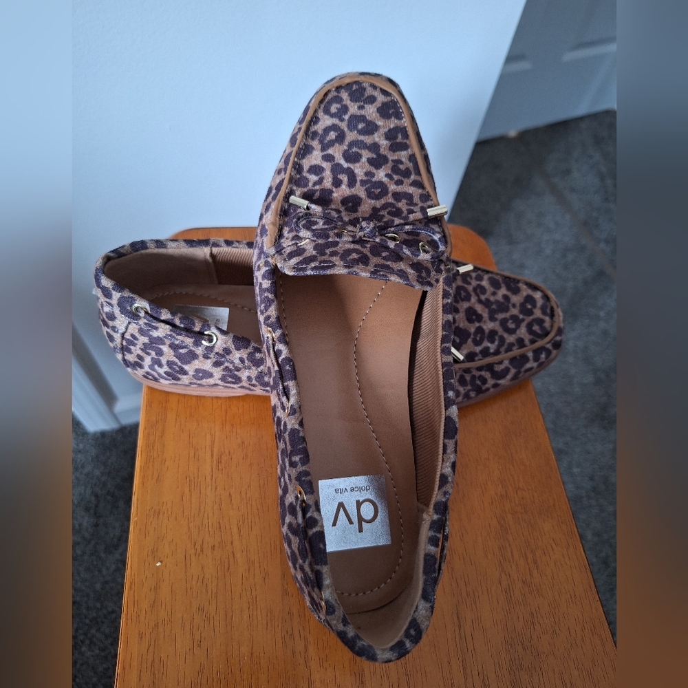 Dolce Vita Animal Print Loafers Size 7.5 - Picture 3 of 11